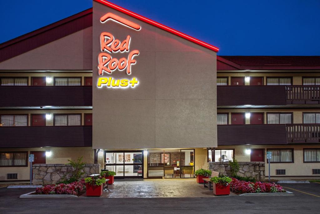 Red Roof Inn PLUS+ Nashville Fairgrounds Main image 1